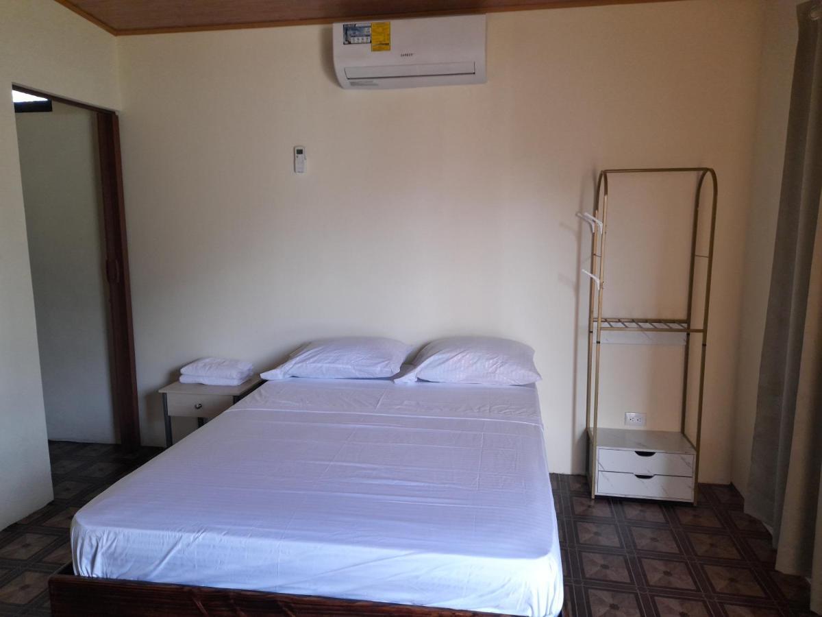 Apartmán Cabinas Playa Agujas Quebrada Ganado Exteriér fotografie